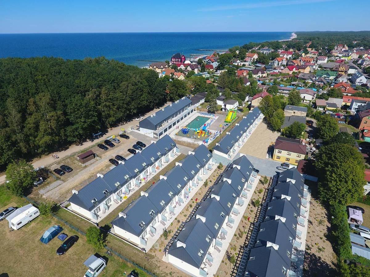 Przy Latarni Resort *